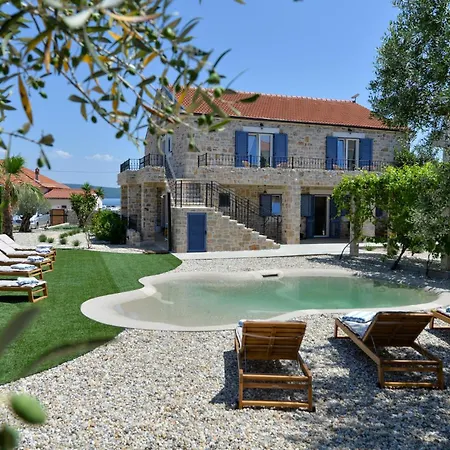 Beautiful In Holiday home *