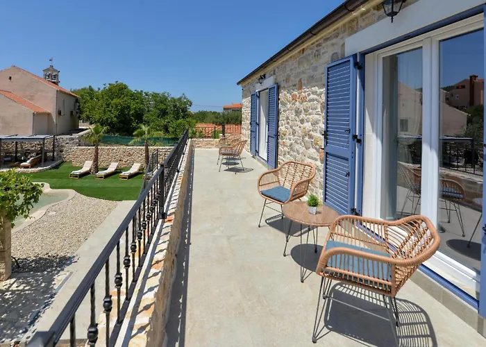 Beautiful In Holiday home *