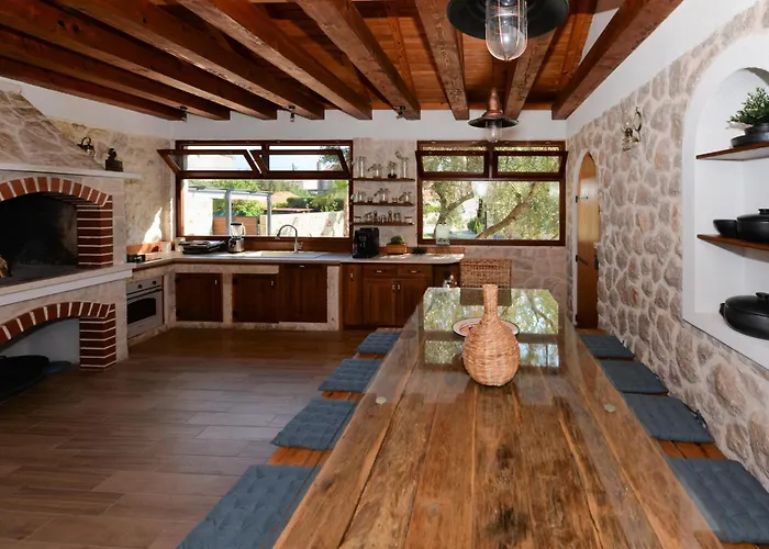 Beautiful In * Dobropoljana