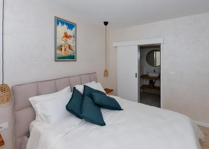 Beautiful In * Dobropoljana