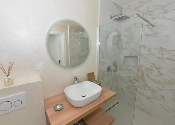 Beautiful In Nyaraló